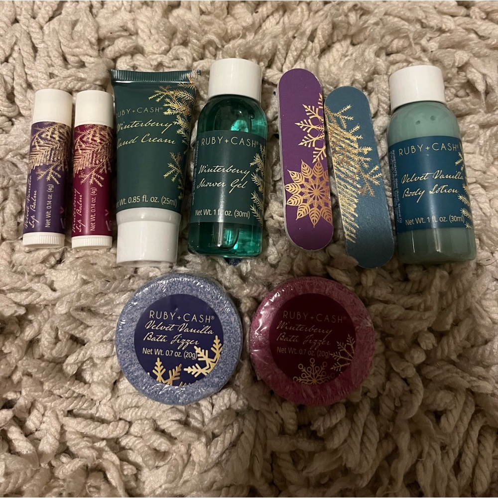 Ruby and Cash treatment set